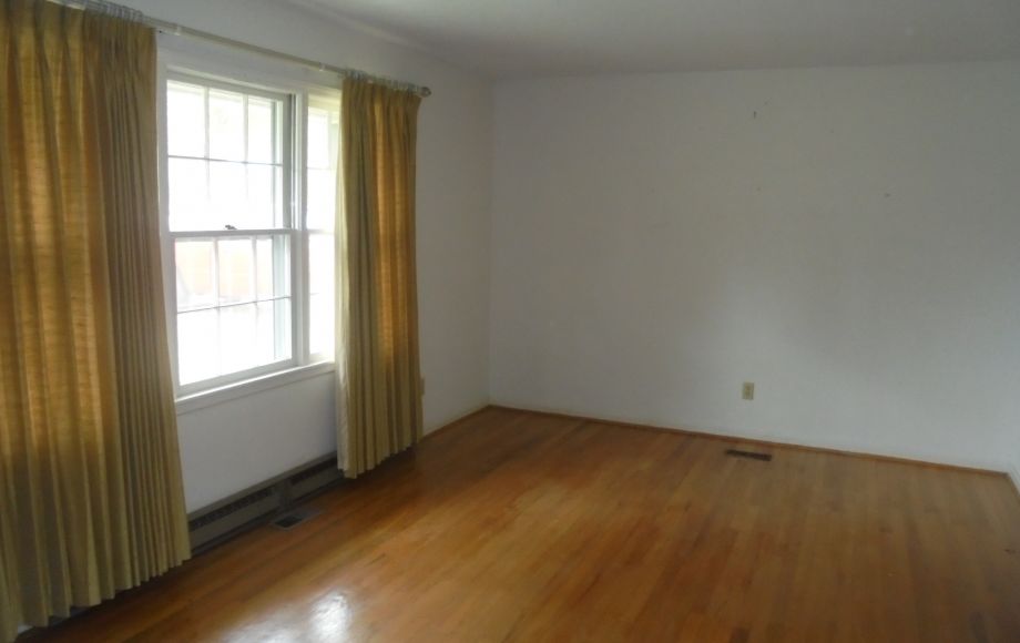 Image for SOLD~REAL ESTATE AUCTION~SAT. JANUARY 28th 10:00AM