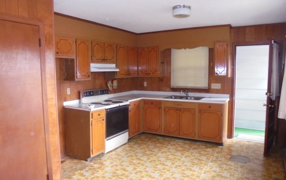 Image for SOLD~REAL ESTATE AUCTION~SAT. JANUARY 28th 10:00AM