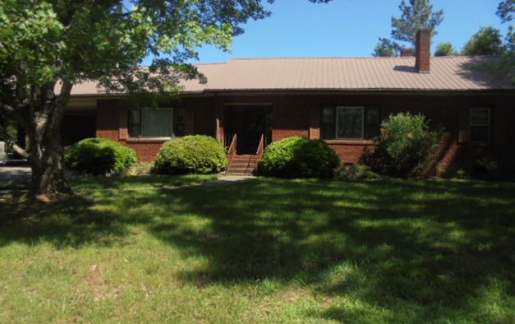 Image for SOLD~42.5 AC w/2 HOUSES (Nice Brick Ranch & Early 1900’s Home)~DENTON