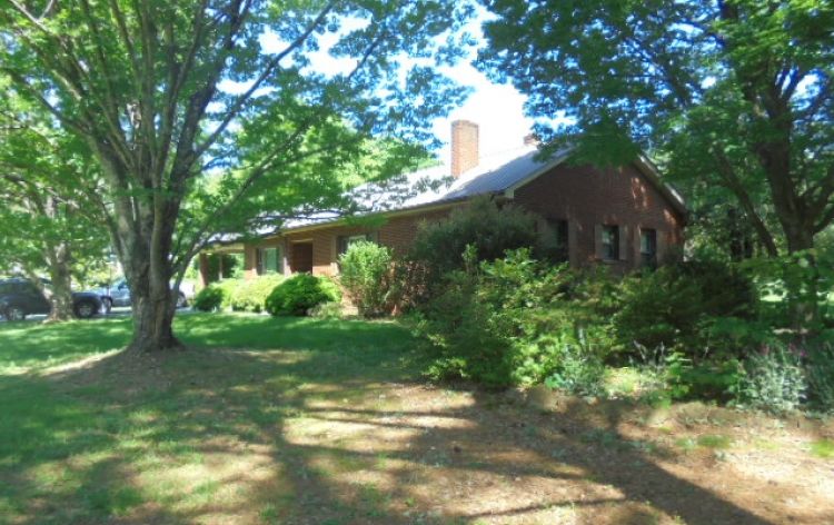 Image for SOLD~42.5 AC w/2 HOUSES (Nice Brick Ranch & Early 1900’s Home)~DENTON