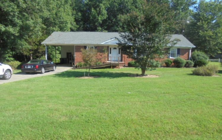 Image for SOLD~Brick Ranch 0.93 AC 3/BR, 2/BA in Forest Oaks Area~AUCTION