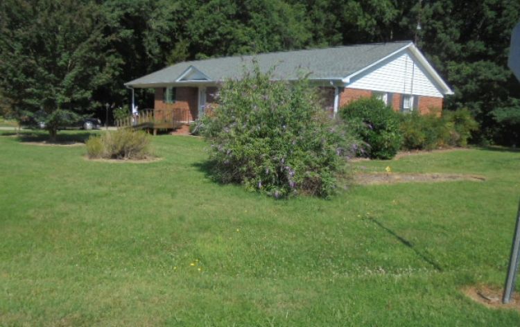 Image for SOLD~Brick Ranch 0.93 AC 3/BR, 2/BA in Forest Oaks Area~AUCTION