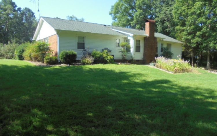 Image for SOLD~Brick Ranch 0.93 AC 3/BR, 2/BA in Forest Oaks Area~AUCTION