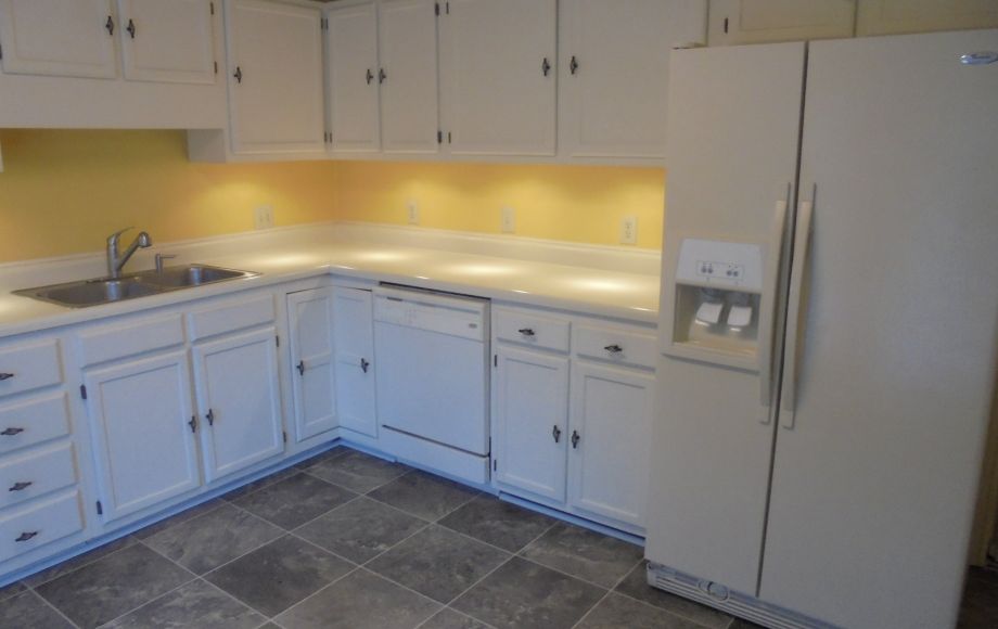 Image for SOLD~2/BEDROOM, 2/BATH TOWNHOME~END UNIT (GREENSBORO)