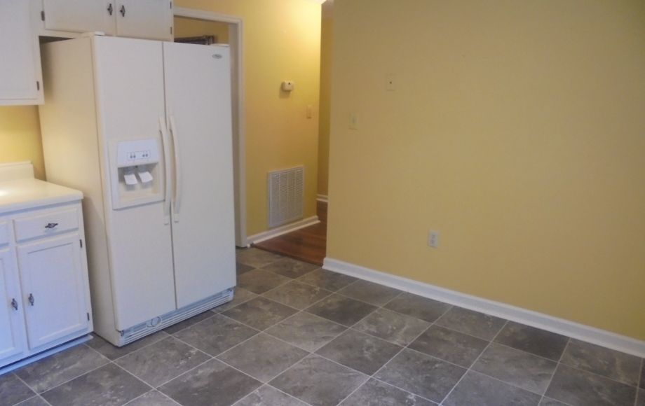 Image for SOLD~2/BEDROOM, 2/BATH TOWNHOME~END UNIT (GREENSBORO)