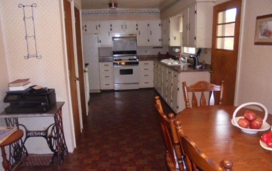 Image for SOLD~REAL ESTATE AUCTION~BRICK RANCH on 3 ACRES~3/BR, 1.5/BA~ELON