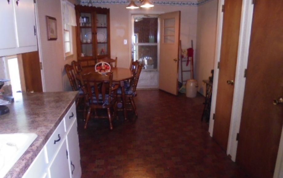 Image for SOLD~REAL ESTATE AUCTION~BRICK RANCH on 3 ACRES~3/BR, 1.5/BA~ELON