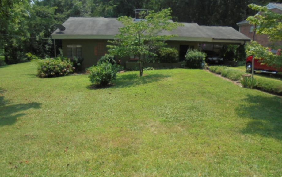 Image for SOLD~REAL ESTATE AUCTION~2/Bedrooms, 1/Bath on 1-Acre (Greensboro)