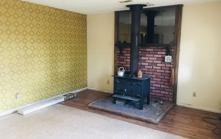 Image for SOLD~BRICK RANCH 3/BR, 2/BA w/ADDITIONAL LOT & WATER VIEW~RANDLEMAN