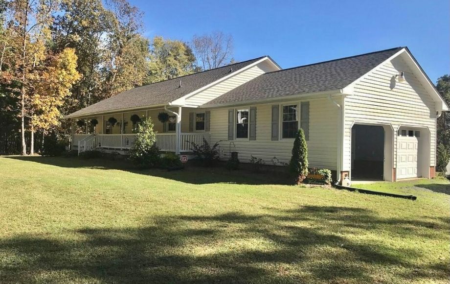 Image for SOLD~RANCH HOME COMPLETELY RENOVATED 3/2 on 3 ACRES w/30 x 40 GARAGE/WORKSHOP