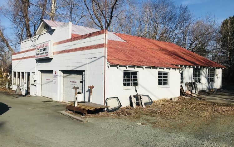 Image for SOLD~AUTOMOTIVE REPAIR SHOP/GARAGE~BURLINGTON
