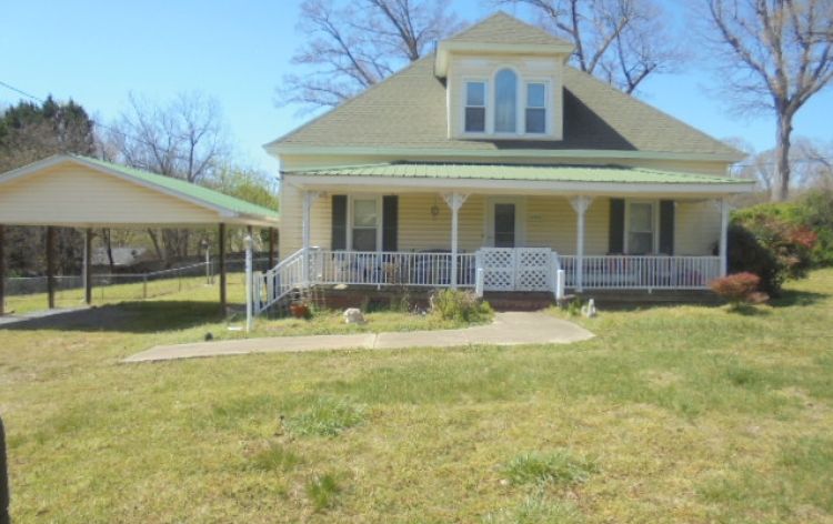 Image for SOLD~FARM HOUSE ON 1 ACRE~RANDLEMAN
