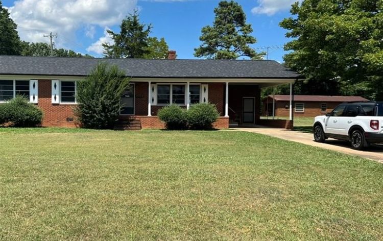 Image for SOLD~BRICK RANCH 3/BEDROOMS, 2/BATHS, 1/ACRE~SOPHIA