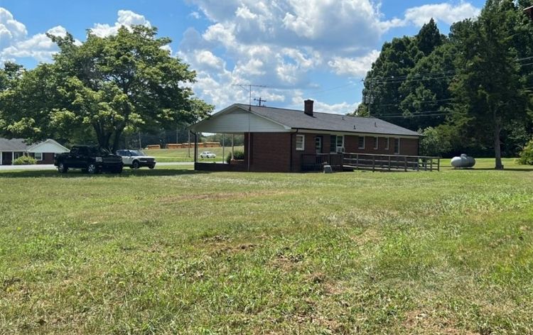 Image for SOLD~BRICK RANCH 3/BEDROOMS, 2/BATHS, 1/ACRE~SOPHIA