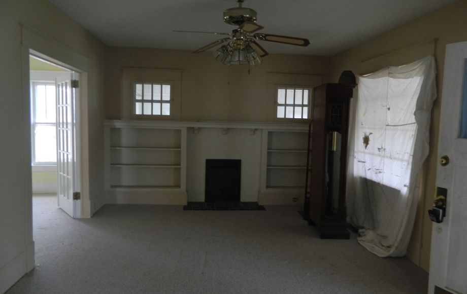 Image for SOLD~4/BEDROOMS, 2/BATHS W/GARAGE IN EMERYWOOD ON CORNER LOT