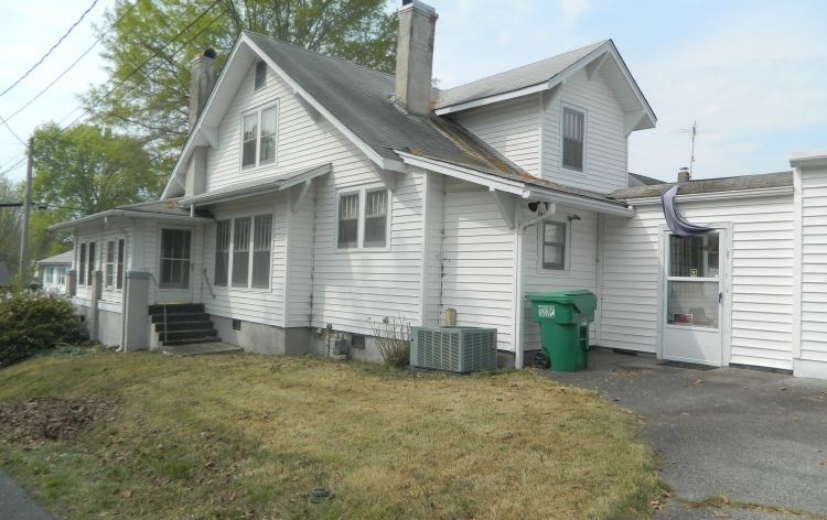 Image for SOLD~4/BEDROOMS, 2/BATHS W/GARAGE IN EMERYWOOD ON CORNER LOT