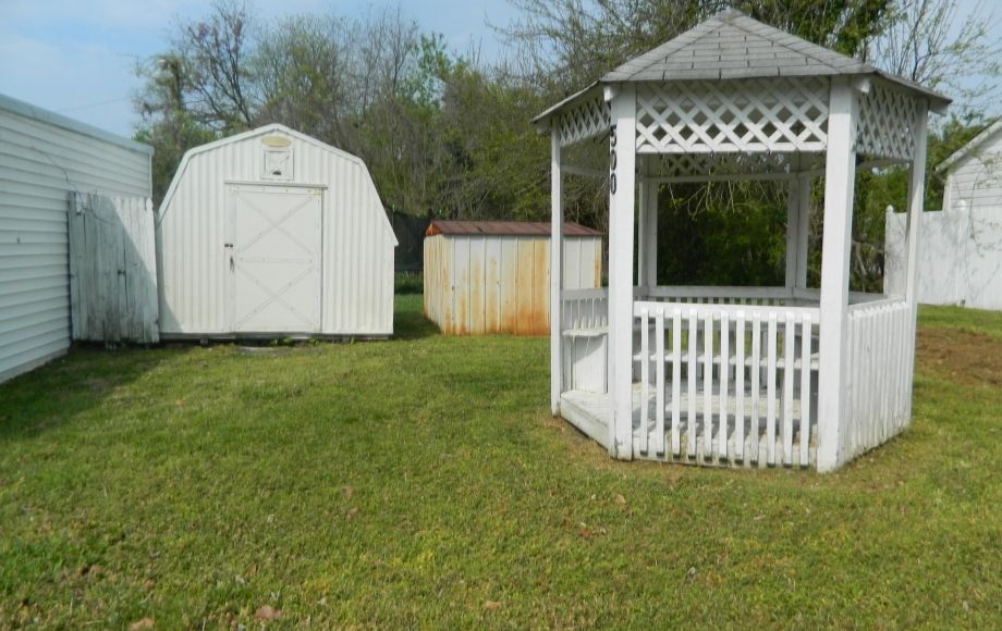 Image for SOLD~4/BEDROOMS, 2/BATHS W/GARAGE IN EMERYWOOD ON CORNER LOT