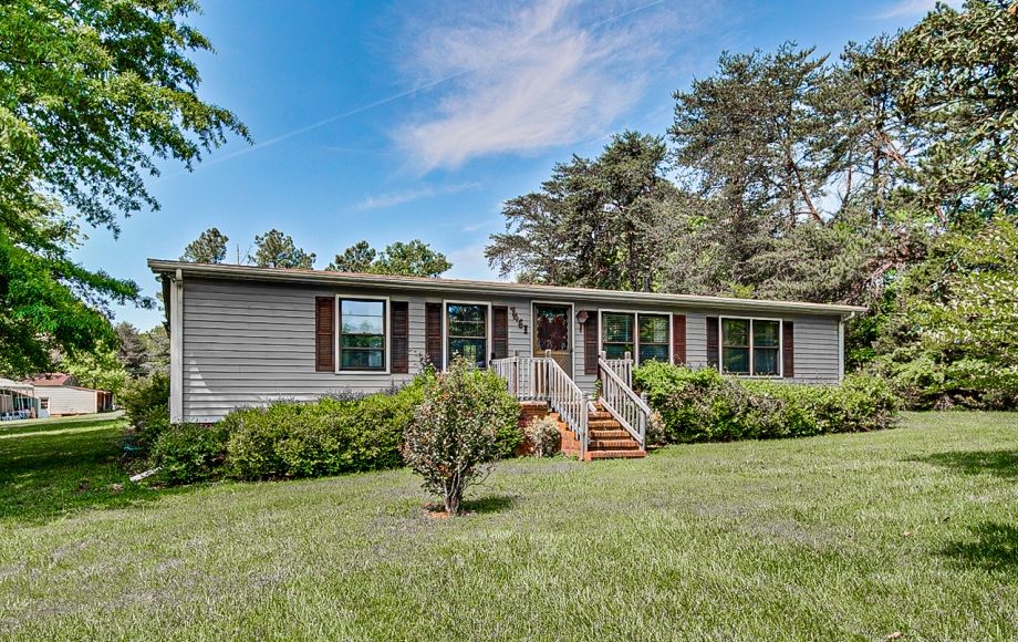 Image for SOLD~TWO HOMES & GARAGE ON 1.47 AC~BROWNS SUMMIT