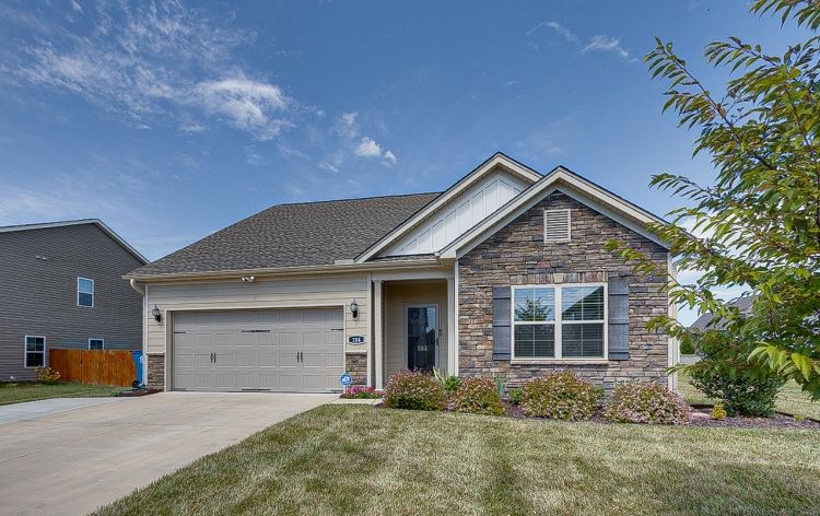 Image for SOLD~4/BR, 3/BA w/BONUS RM in ROYAL PINES-TRINITY