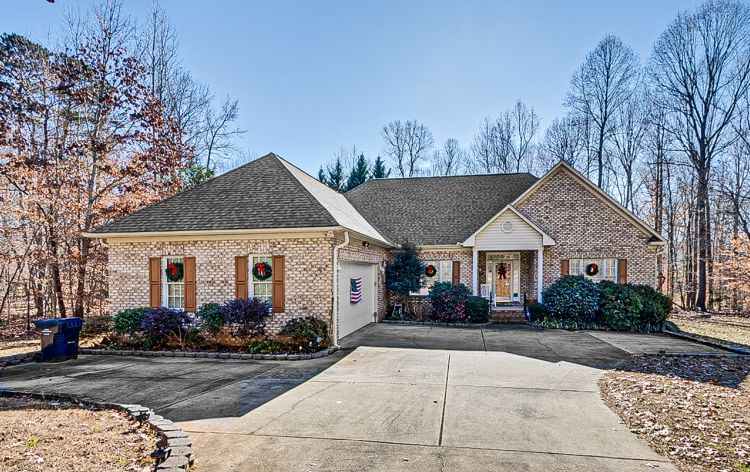 Image for SOLD~Brick Transitional One Level Home 3/Bedrooms, 2.5/Baths,1.43AC in Cedar Run~Randleman