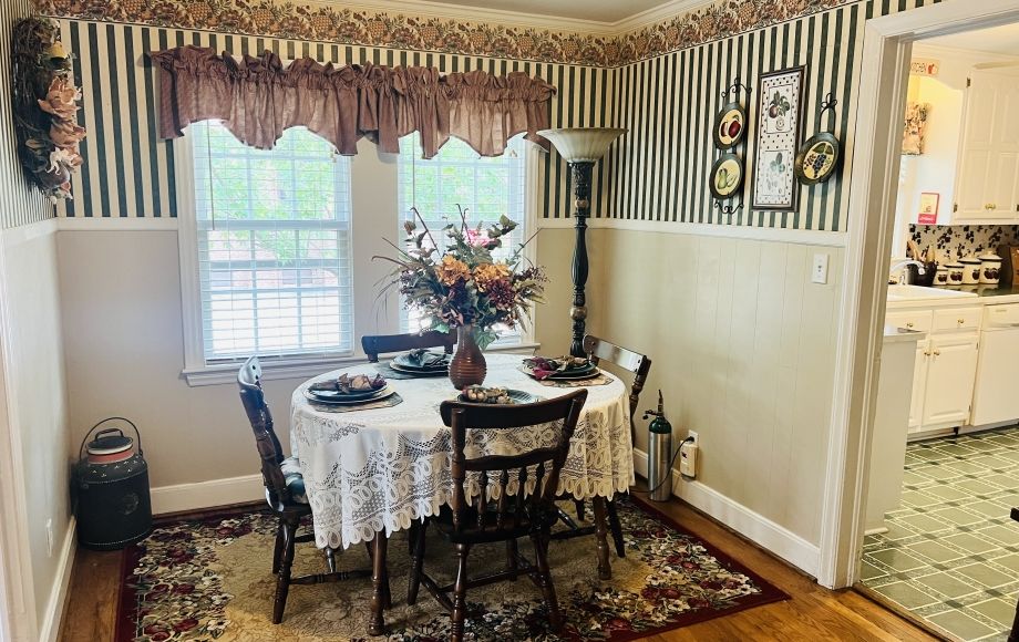 Image for SOLD~2/BEDROOMS, 2/BATHS W/POOL IN BURLINGTON