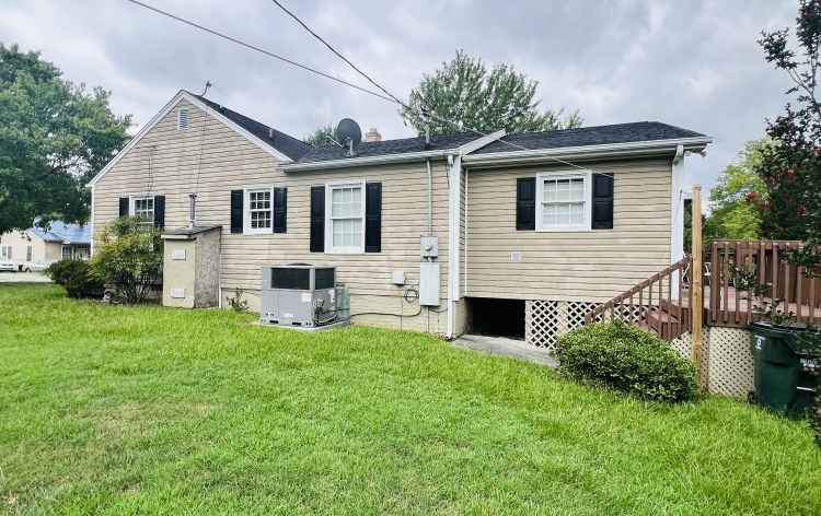 Image for SOLD~2/BEDROOMS, 2/BATHS W/POOL IN BURLINGTON