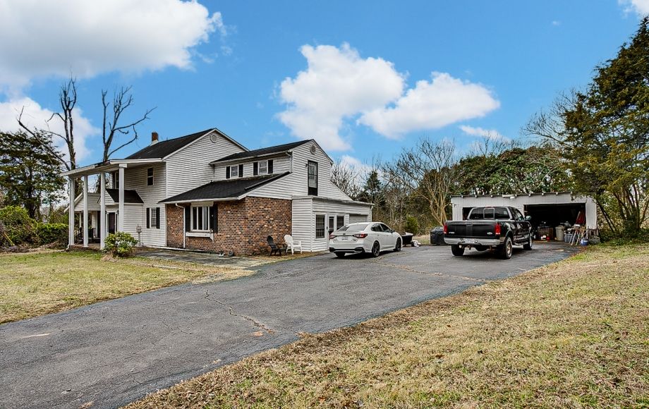 Image for UNDER CONTRACT~7.01 ACRES w/ 3-BR, 2.5-BATHS w/LOFT, BARN & MANY BUILDINGS~TRINITY (RANDOLPH CO.)