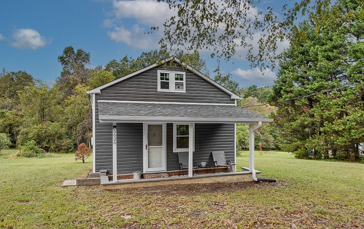 Image for FOR SALE~1/BR, 1/BA VINYL HOME (Completely Remodeled)~ PLEASANT GARDEN