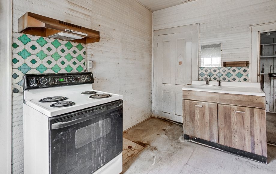 Image for FOR SALE~3/BEDROOMS, 1/BATH in COLLEGE HILL HISTORICAL DISTRICT~GREENSBORO