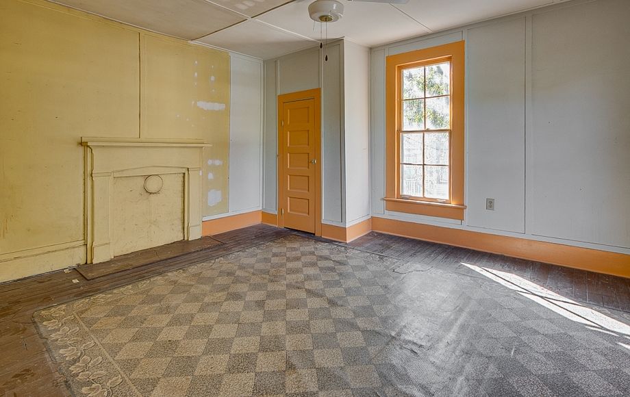 Image for FOR SALE~3/BEDROOMS, 1/BATH in COLLEGE HILL HISTORICAL DISTRICT~GREENSBORO