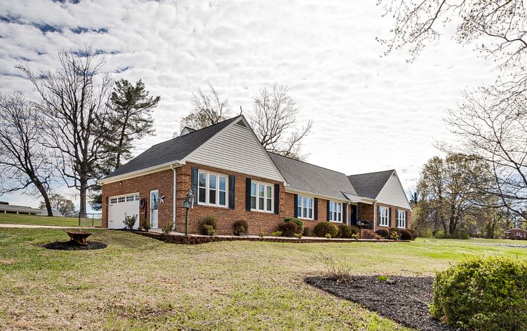 Image for FOR SALE~BRICK RANCH on 1.43 AC in LYNWOOD LAKES~GREENSBORO