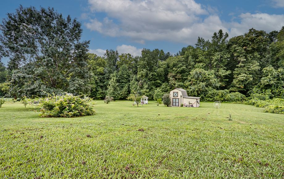 Image for FOR SALE~4/BR, 2/BA on .92 AC in RANDLEMAN