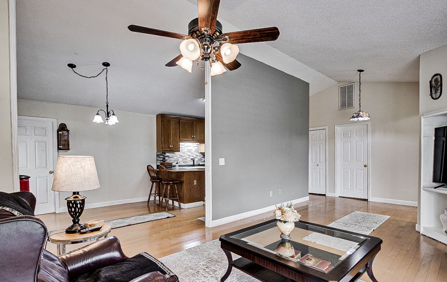 Image for FOR SALE~4/BR, 2/BA on .92 AC in RANDLEMAN