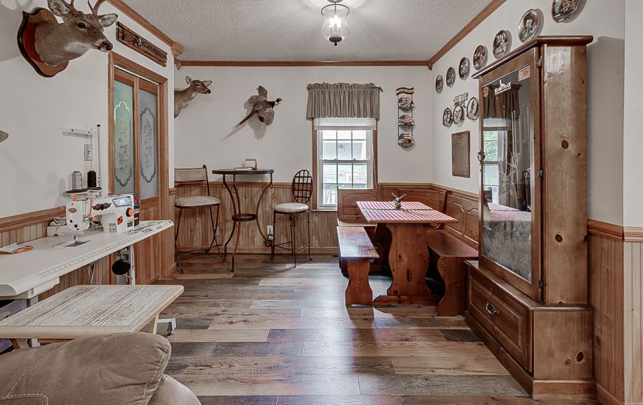 Image for FOR SALE~4/BR, 2/BA, OFFICE, POOL, 50x50 GARAGE in PLEASANT GARDEN