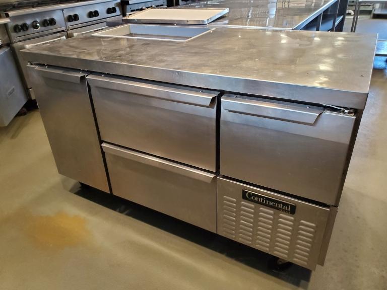 Image for AUCTION CLOSED | Restaurant Equipment, Dining Furnishings & Light Fixtures