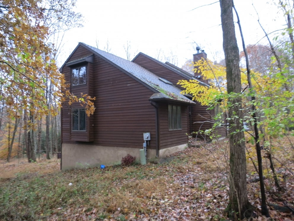 Image for Bank Owned | Spacious 3 BR Contemporary 2 Story Home on 3 Acres in Lower Frederick Township