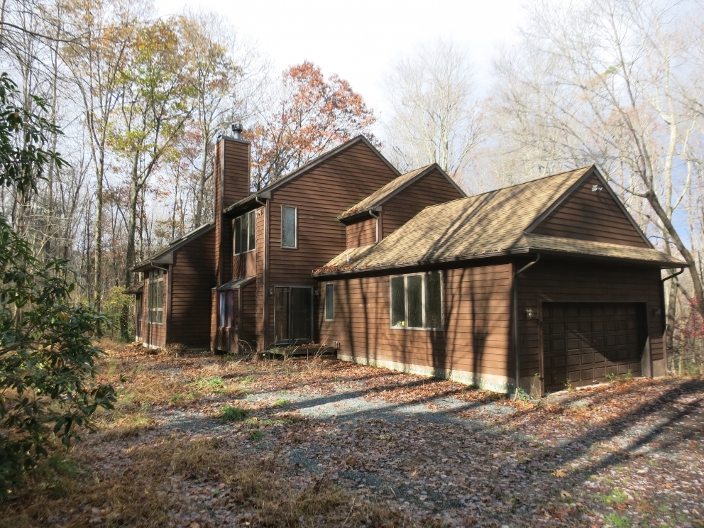 Image for Bank Owned | Spacious 3 BR Contemporary 2 Story Home on 3 Acres in Lower Frederick Township
