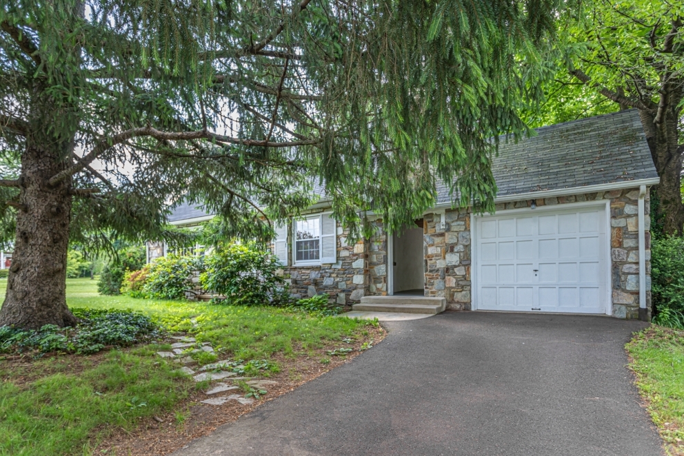 Image for 2 Bedroom Cape Cod, Souderton, PA