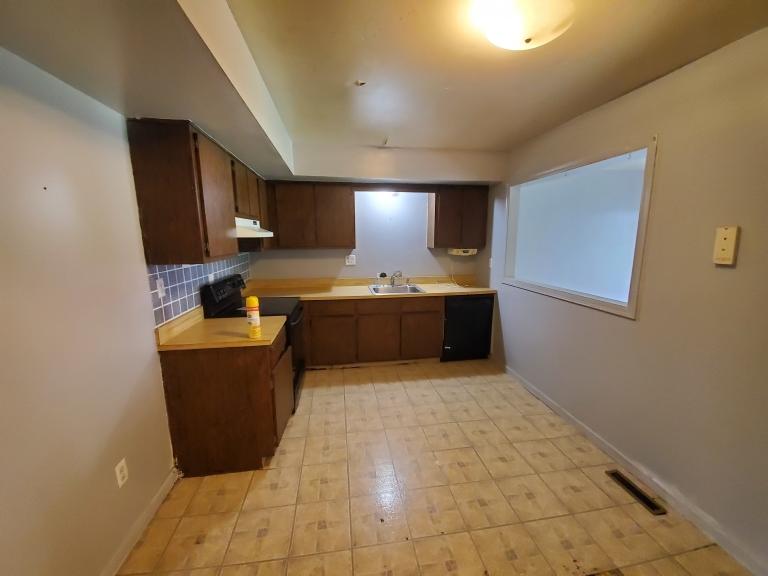 Image for 3 Bedroom Townhouse Ready for Renovation, Telford, PA