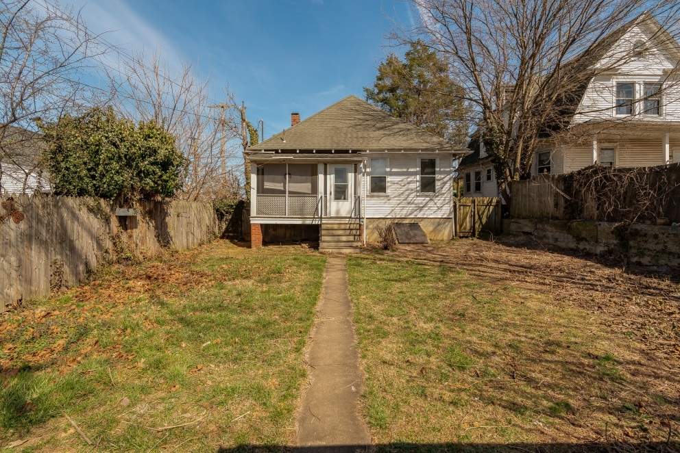 Image for 2 Bedroom,1 Bath Craftsman Style Home in Need of Some TLC!
