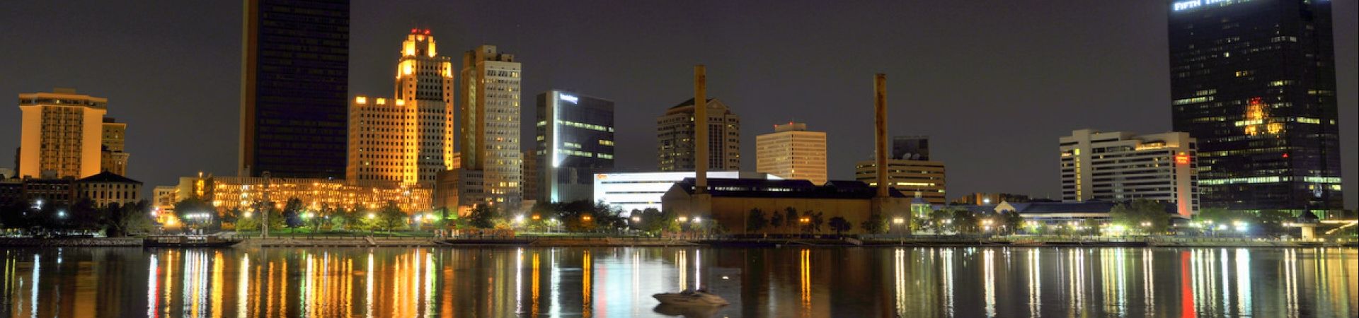 Toledo ohio skyline at night