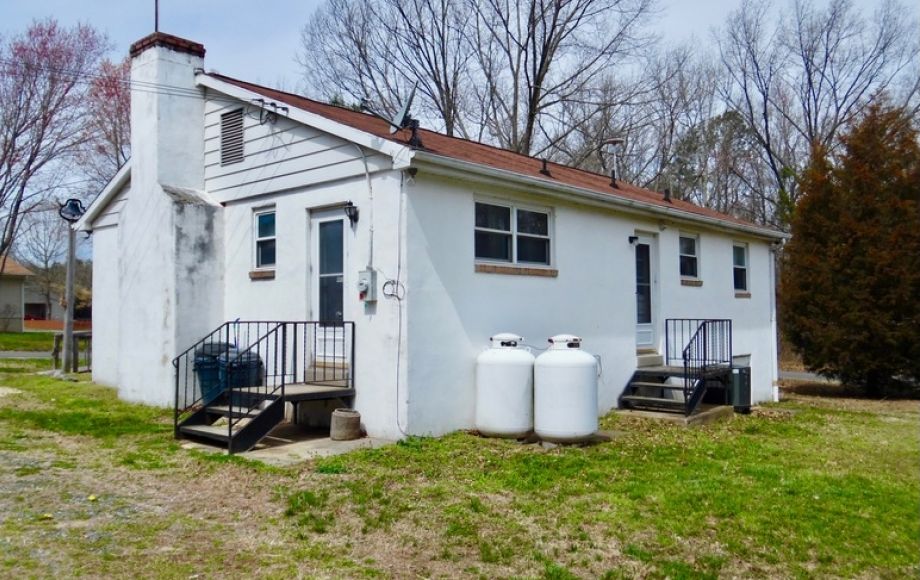 Image for 2 BR/1 BA Home w/30’ x 40’ Shop on 1.3 +/- Acres in Colonial Beach, VA—Sells to the Highest Bidder!