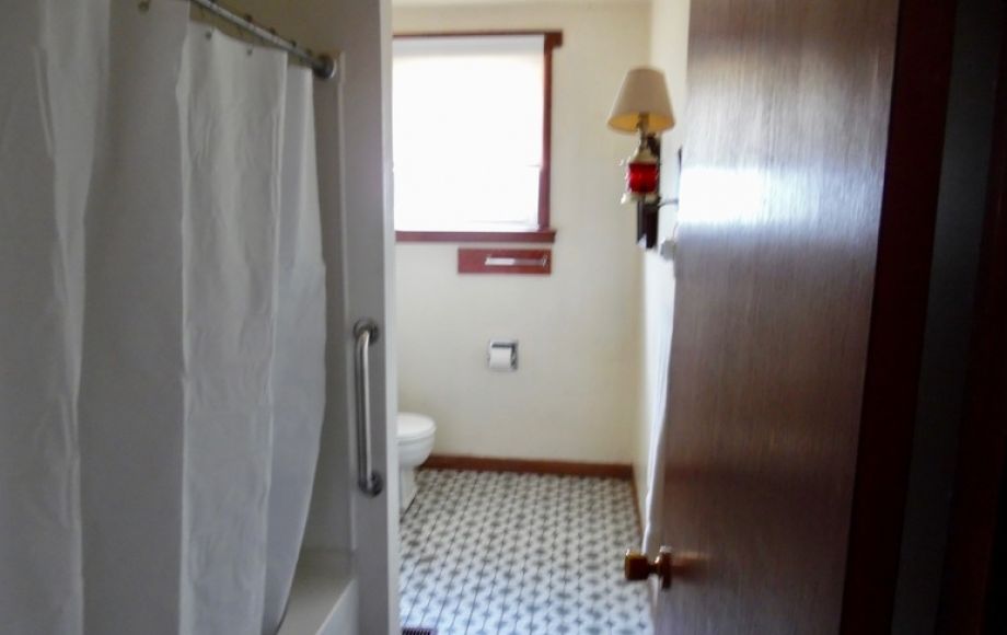 Image for 2 BR/1 BA Home w/30’ x 40’ Shop on 1.3 +/- Acres in Colonial Beach, VA—Sells to the Highest Bidder!