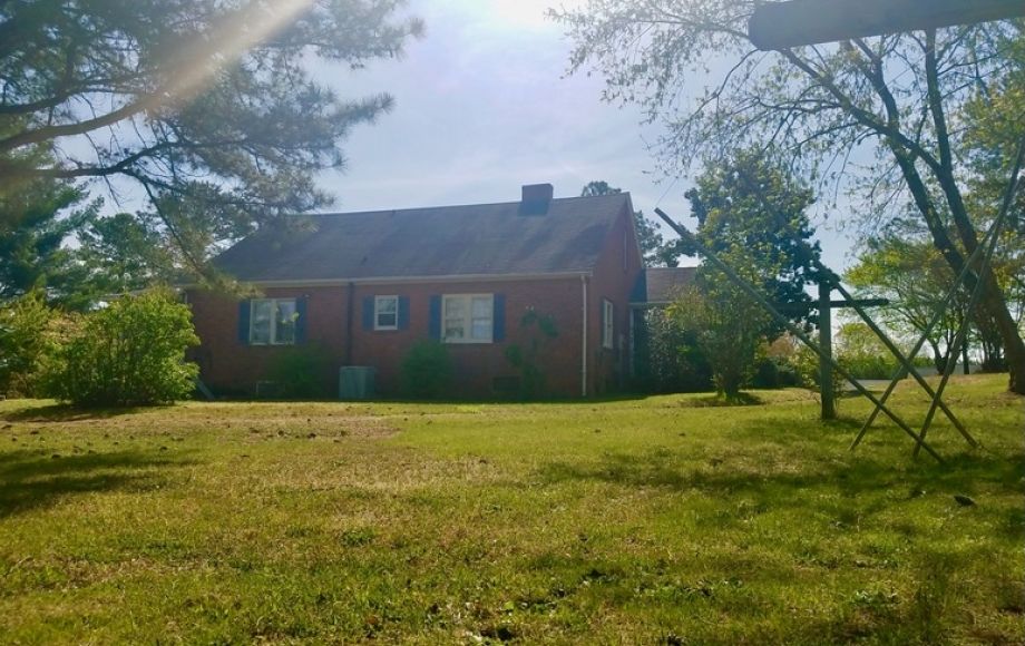 Image for 4 BR/2 BA Brick Cape Cod Style Home on 2.8 +/- Acres in Warsaw, VA (Richmond County)