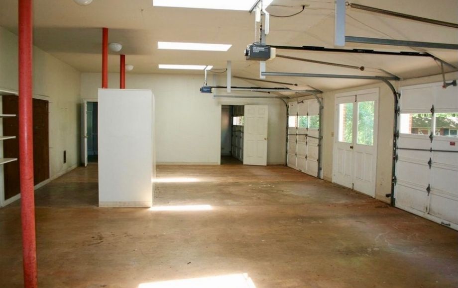 Image for 4 BR/4 Full & 2 Half BA Home on 8+ Acres PLUS Adjacent 4+ Ac. Lot  ~ SOLD TO THE HIGHEST BIDDER!