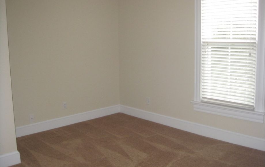 Image for Completely Renovated 4 BR/2.5 BA Home Located in the Historic District of Kenbridge, VA