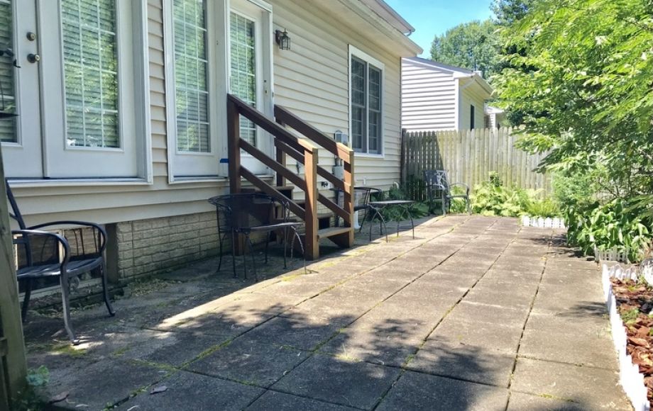 Image for Immaculate 3 BR/3 BA Townhome on Corner Lot in Loudoun County, VA