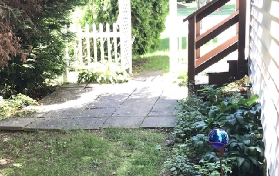 Image for Immaculate 3 BR/3 BA Townhome on Corner Lot in Loudoun County, VA