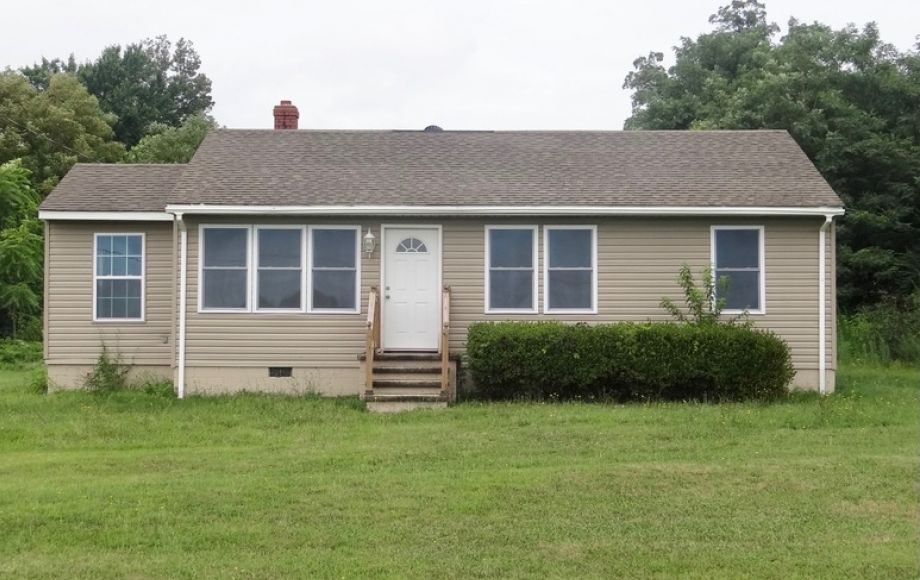 Image for Renovated & Updated 3 BR/1 BA Home on 1 +/- Acre Lot in—Sells to the Highest Bidder!!