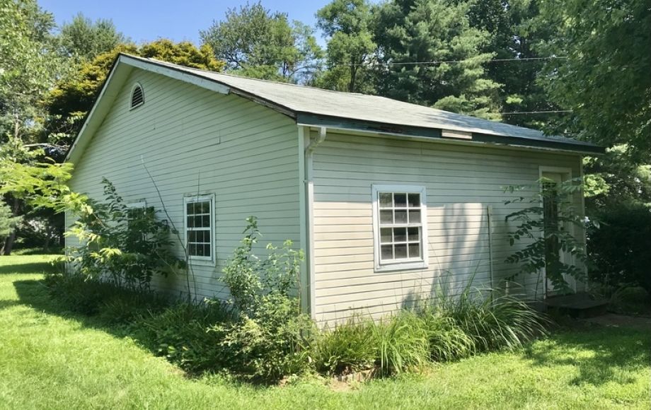 Image for Well Built 3 BR/3 BA Brick Home on 3.4 +/- Acres in Loudoun Co., VA—-Selling to the Highest Bidder!